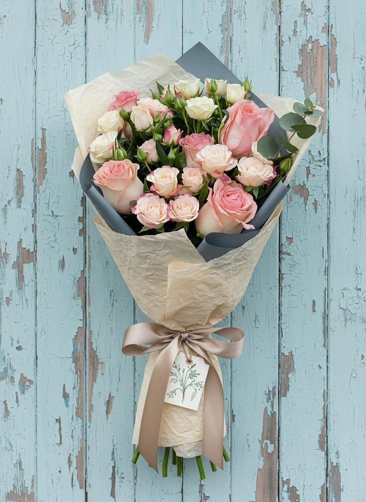 Букет цветов из: Розы в Борисовке Краснодарского края