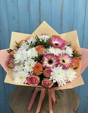 Букет цветов из:  Розы, Герберы и Хризантемы в Борисовке Краснодарского края