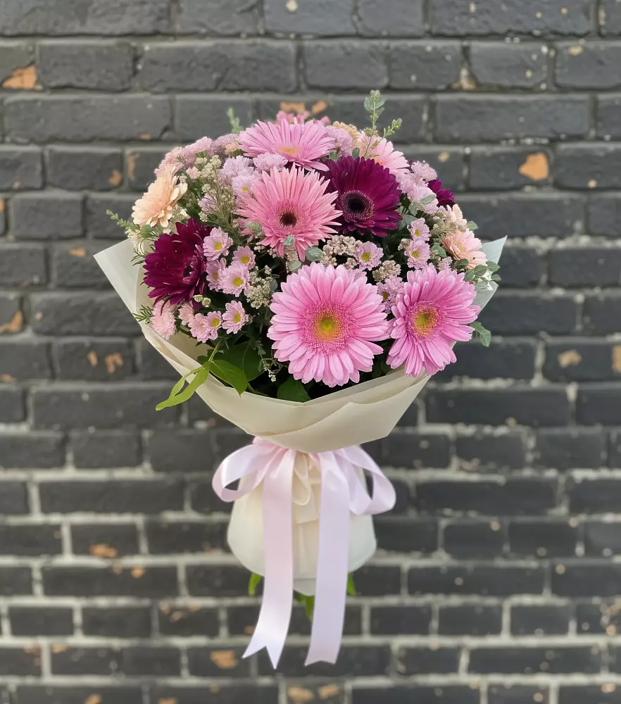 Букет цветов из: Герберы и Хризантемы в Борисовке Краснодарского края