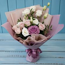 Букет цветов из:  Розы и Лизиантусы в Борисовке Краснодарского края