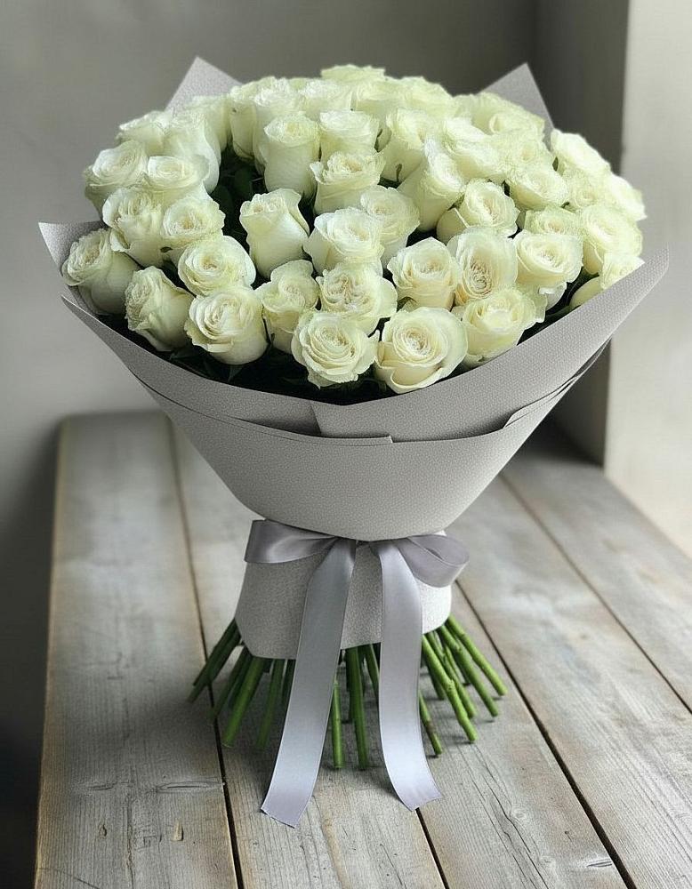 Букет 35 Белых роз в Борисовке Краснодарского края