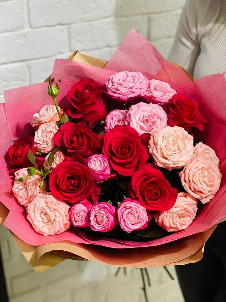 Букет цветов из: Розы в Борисовке Краснодарского края