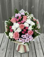 Букет цветов из:  Альстромерии, Гвоздики, Розы и Хризантемы #REPLACE_PRED# Борисовке Краснодарского края