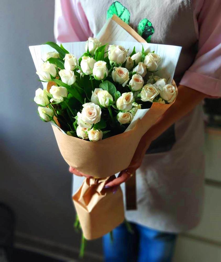 Букет цветов из: Розы в Борисовке Краснодарского края