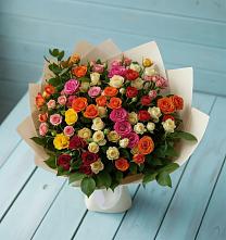 Букет Микс из разноцветных кустовых роз в Борисовке Краснодарского края
