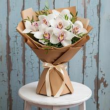 Букет цветов из:  Орхидеи и Розы в Борисовке Краснодарского края